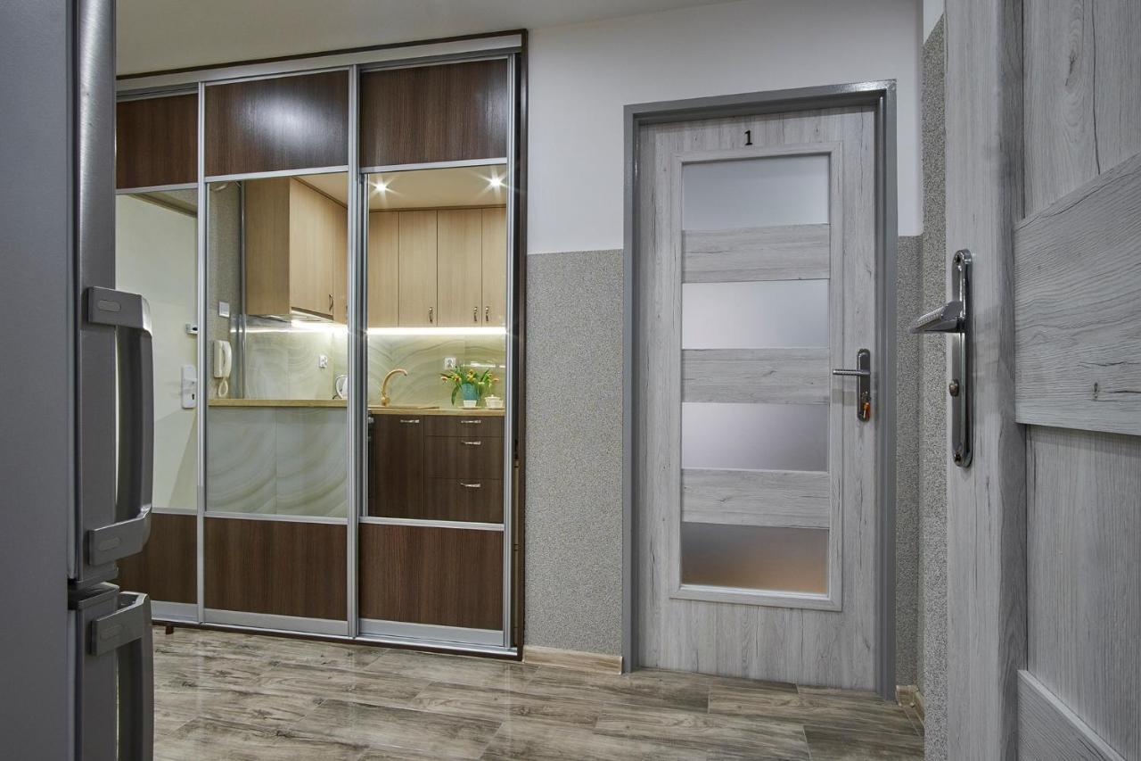 Apartamenty Lux Relax 比亚韦斯托克 外观 照片